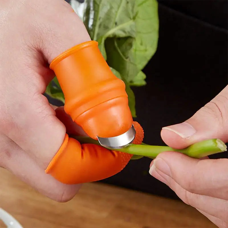 GARDENING THUMB KNIFE